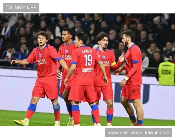 巴黎补时3-2绝杀里昂登顶，内维斯第91分钟一锤定音