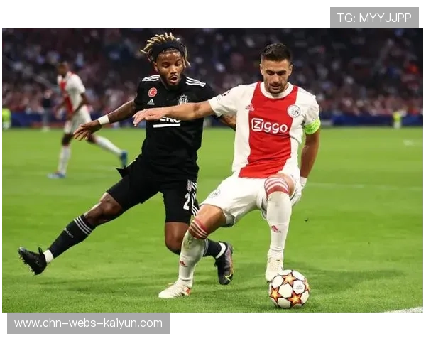 欧冠比赛用球内置芯片测试,实时传输数据辅助判罚 欧冠比赛用球内置芯片测试,实时传输数据辅助判罚